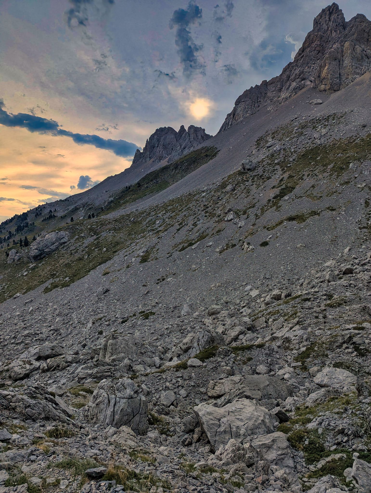 PXL 20240829 072307917