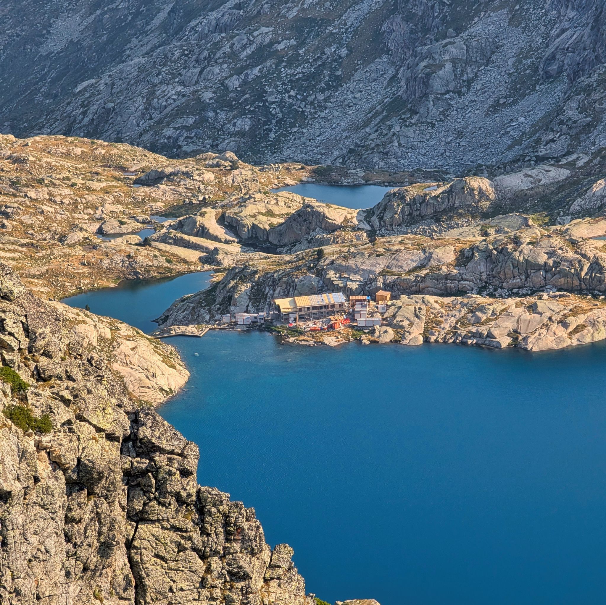 PXL 20250814 074827301