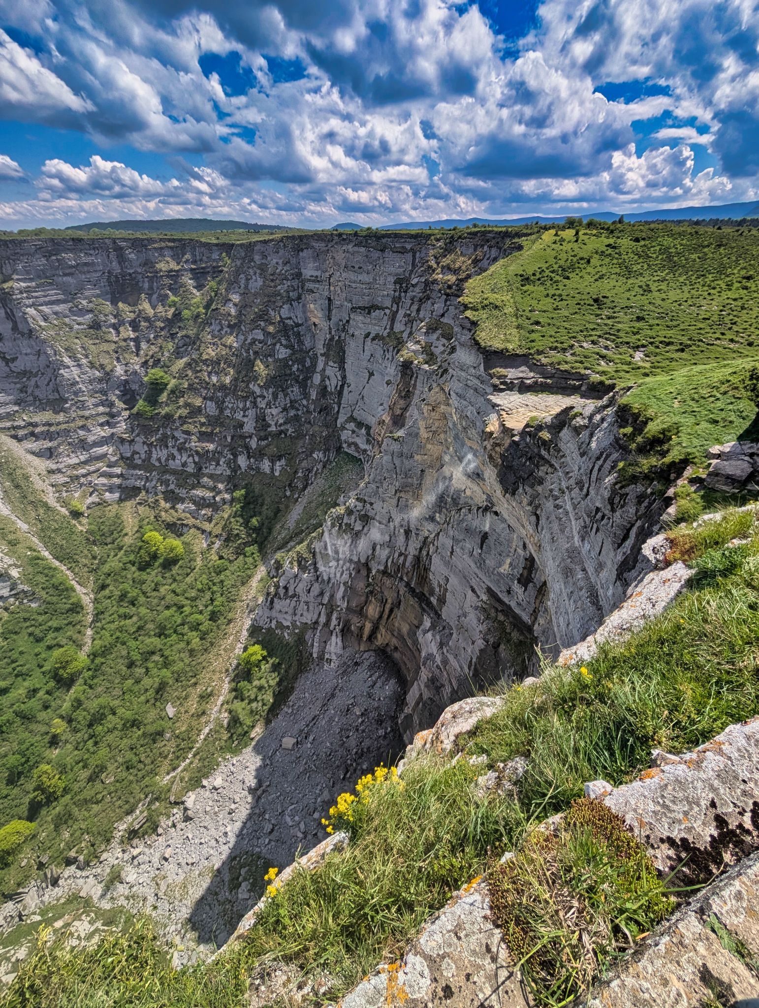 PXL 20250508 130232019