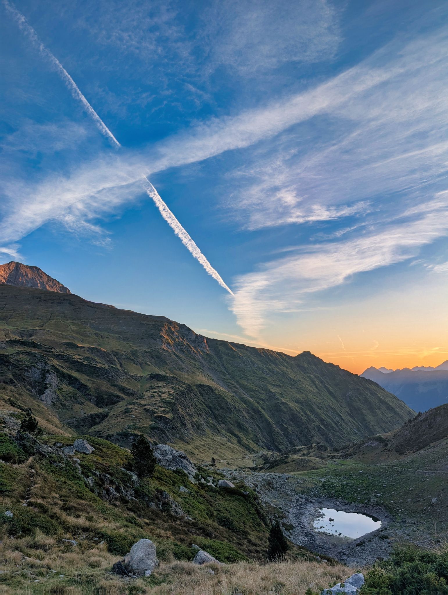 PXL 20250915 055351566