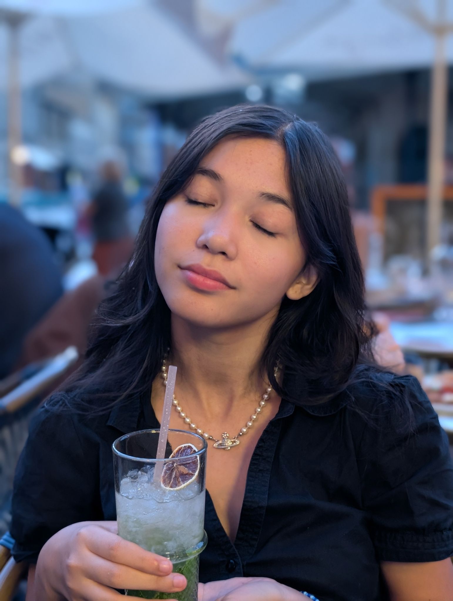 PXL 20250919 181242166.PORTRAIT