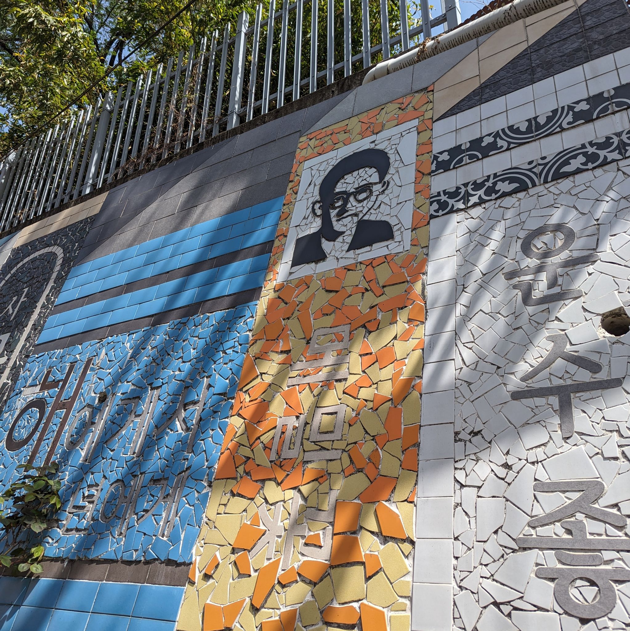 PXL 20240418 040545914