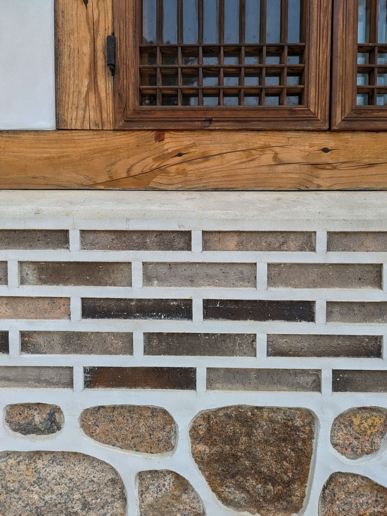 PXL 20240419 033631605