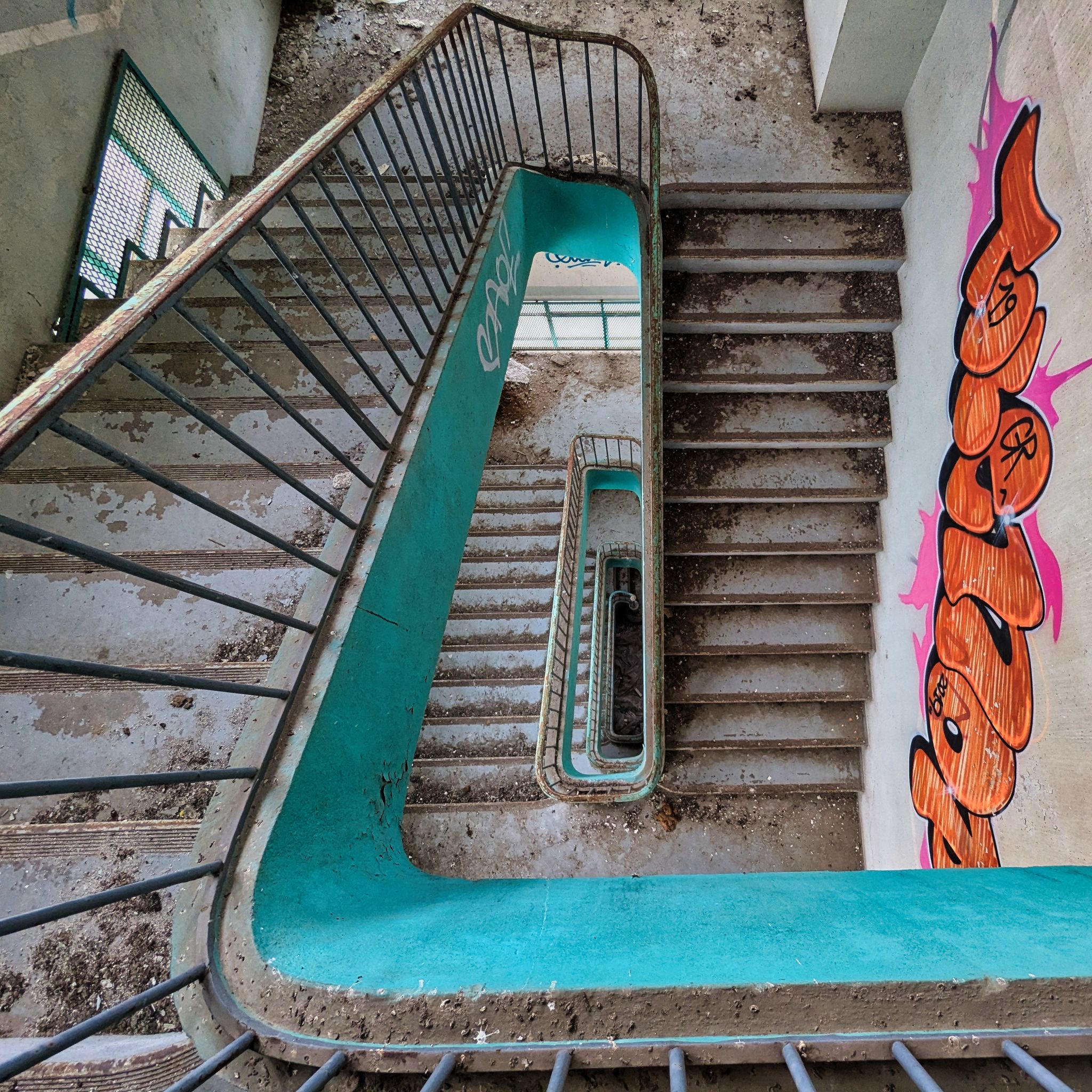 PXL 20241020 111659445.MP