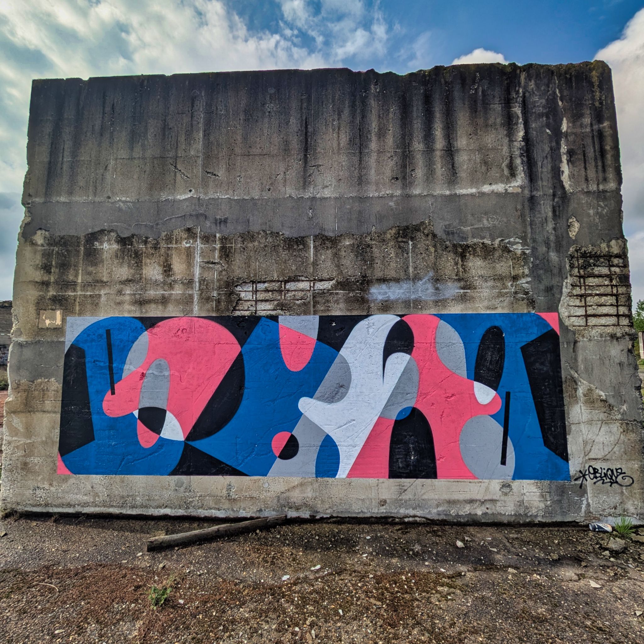 PXL 20250427 093607089