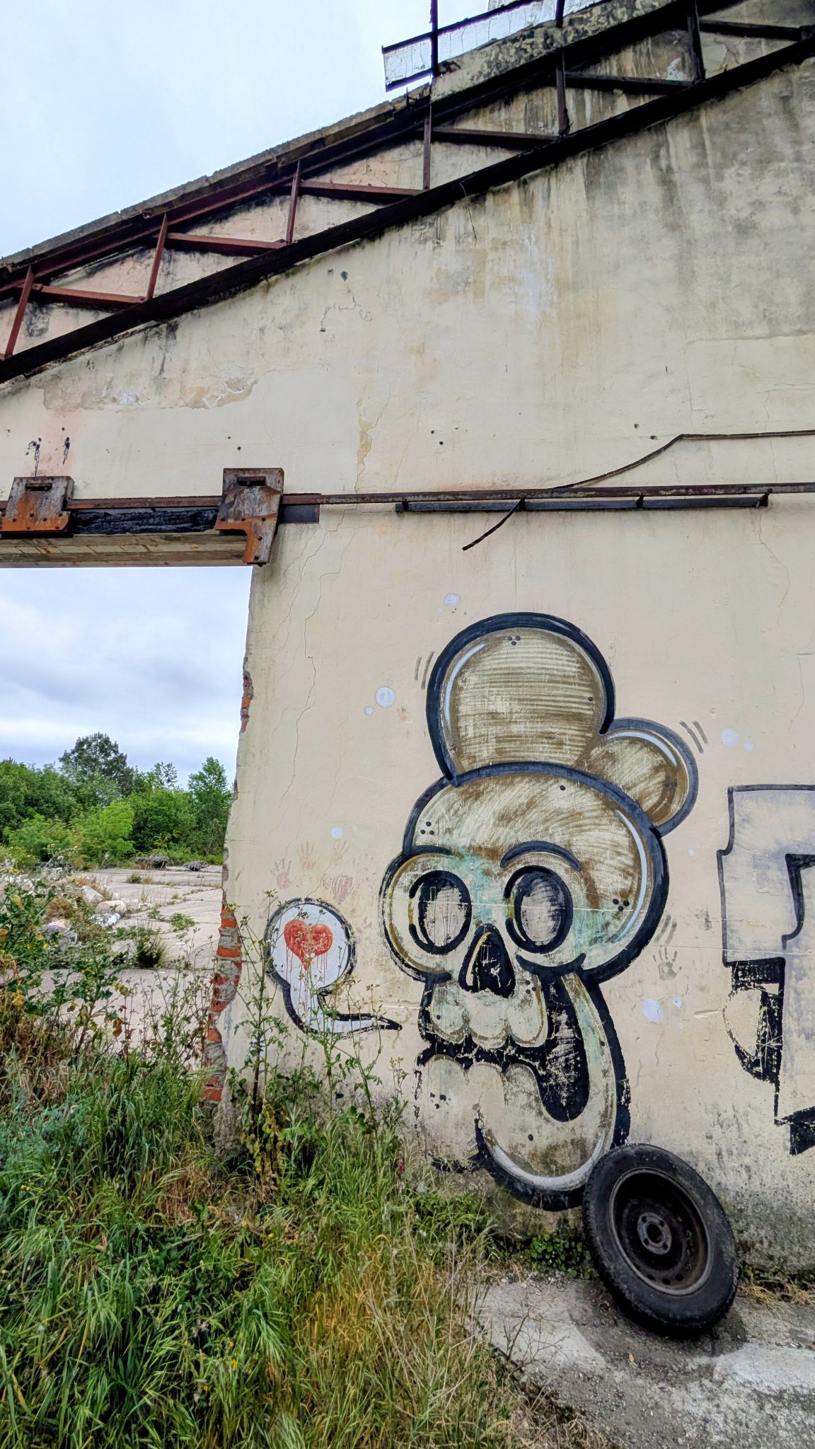 PXL 20260425 115748058~2