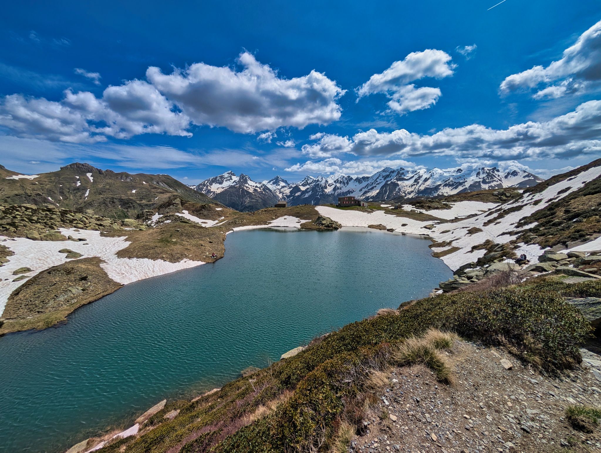 PXL 20250518 103434266