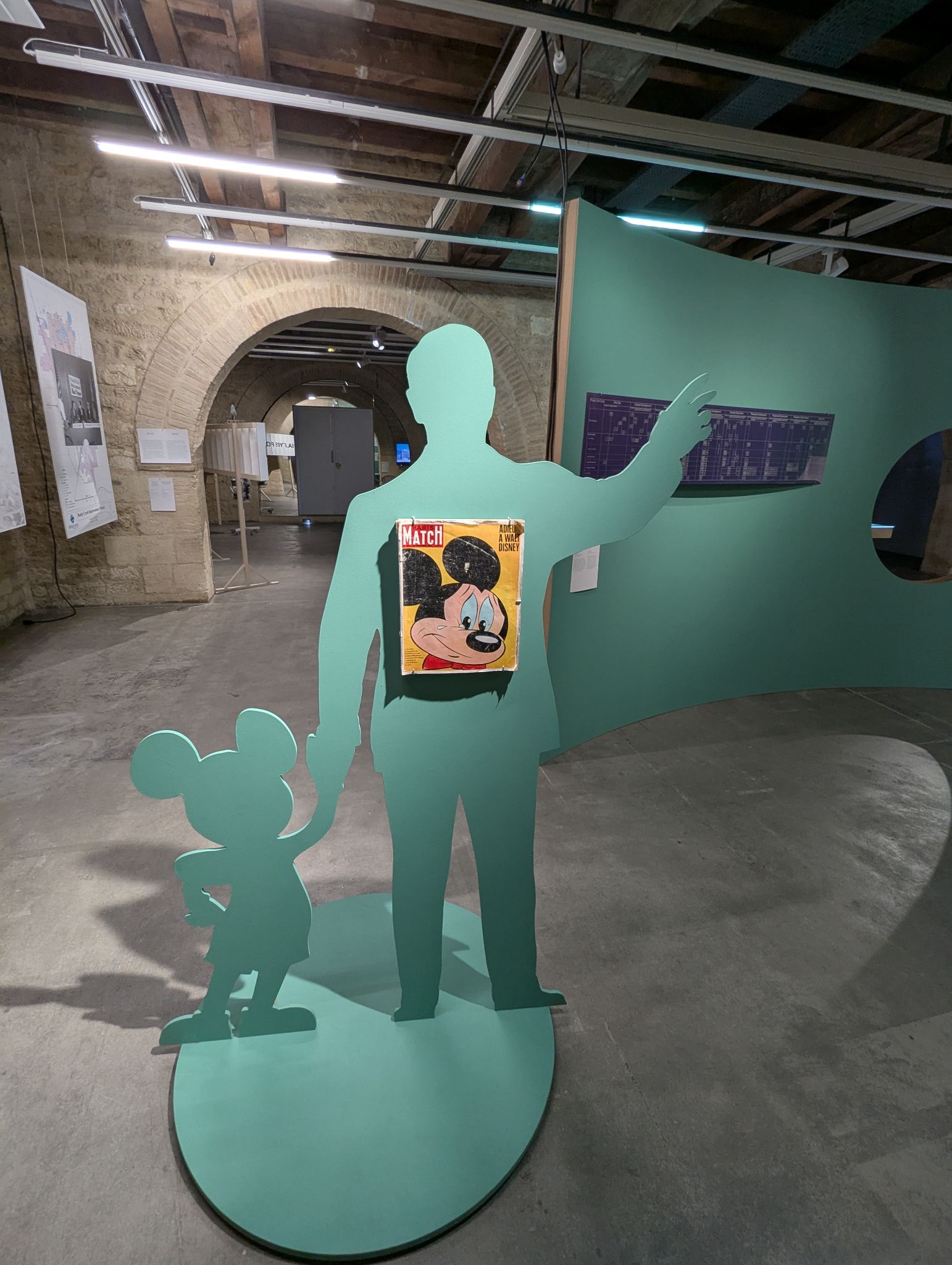 PXL 20241219 124018060