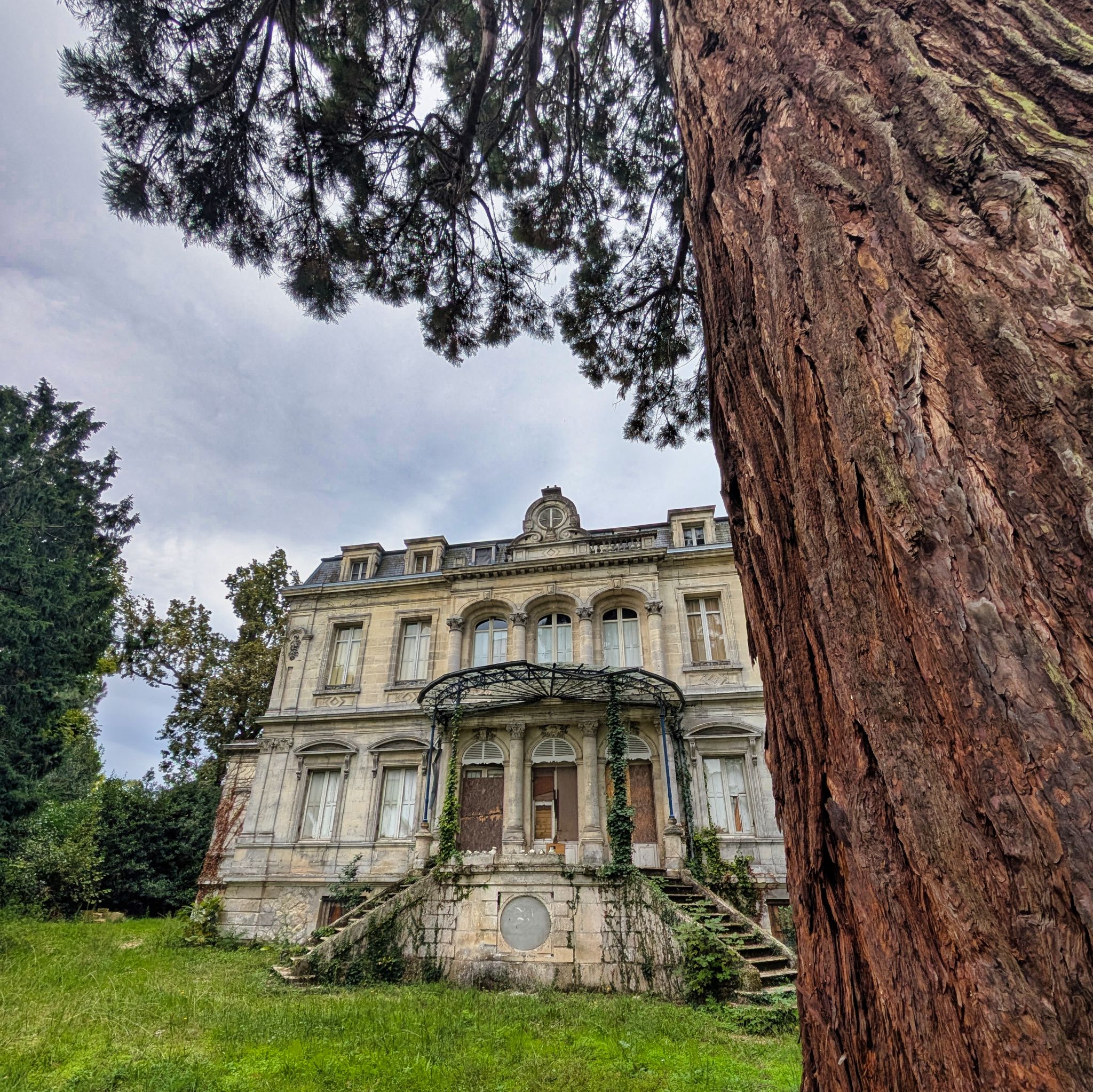 PXL 20250928 120237508