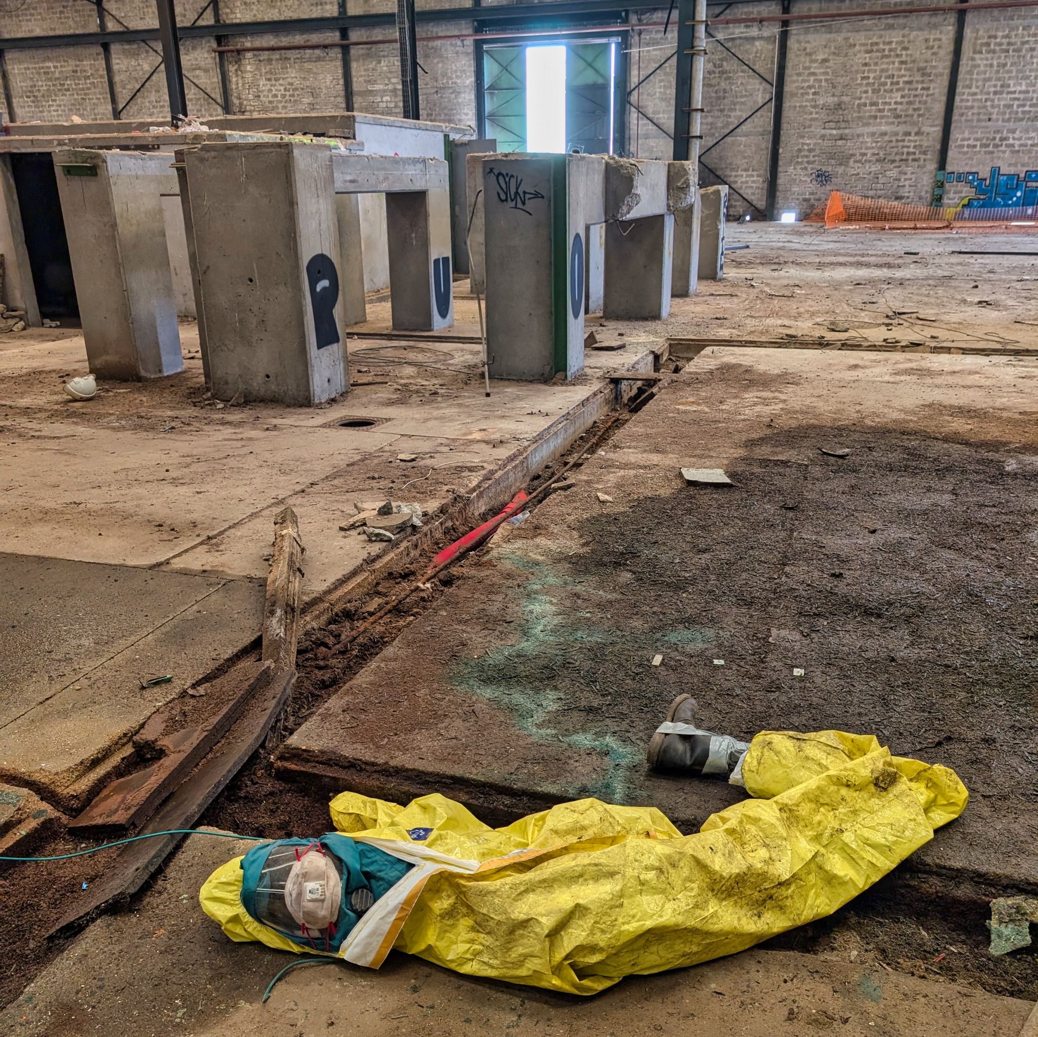 PXL 20250427 105016707